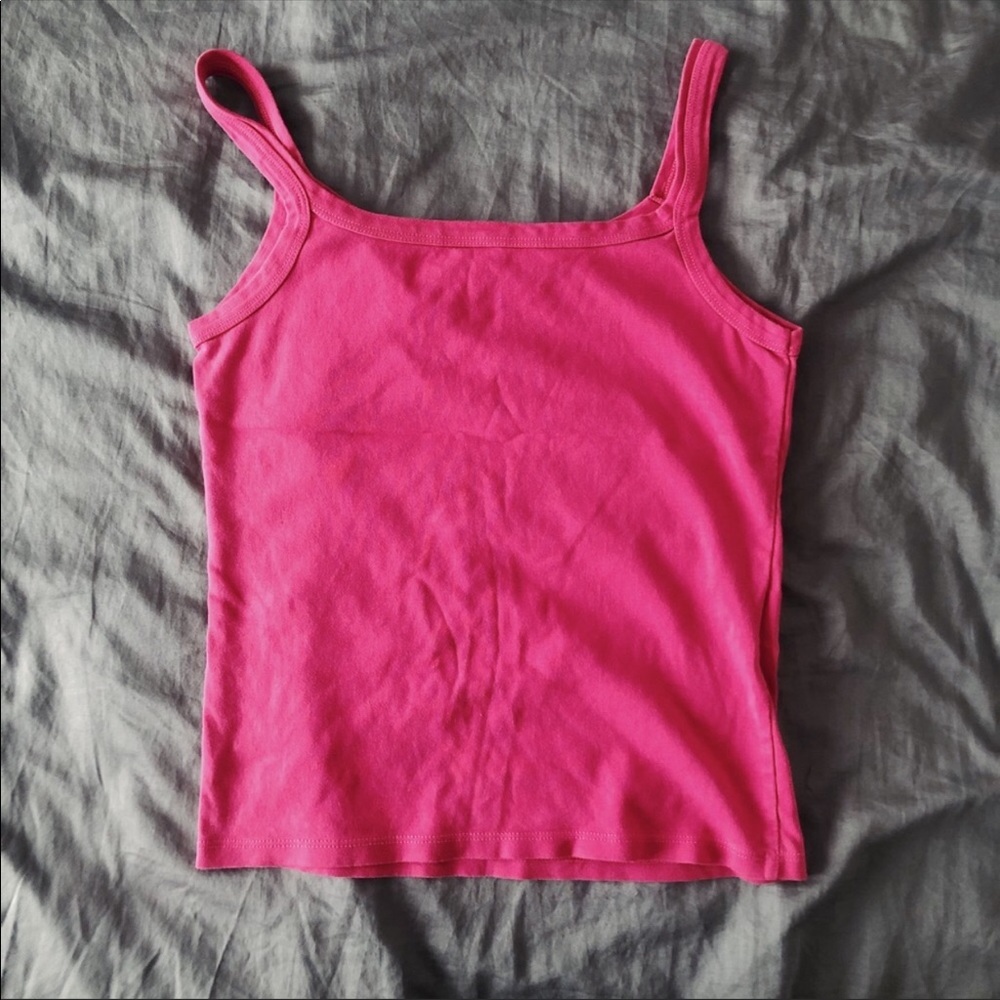 (2 for $15) cute vintage style hot pink tank top